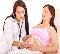 Беременная женщина, доктор
